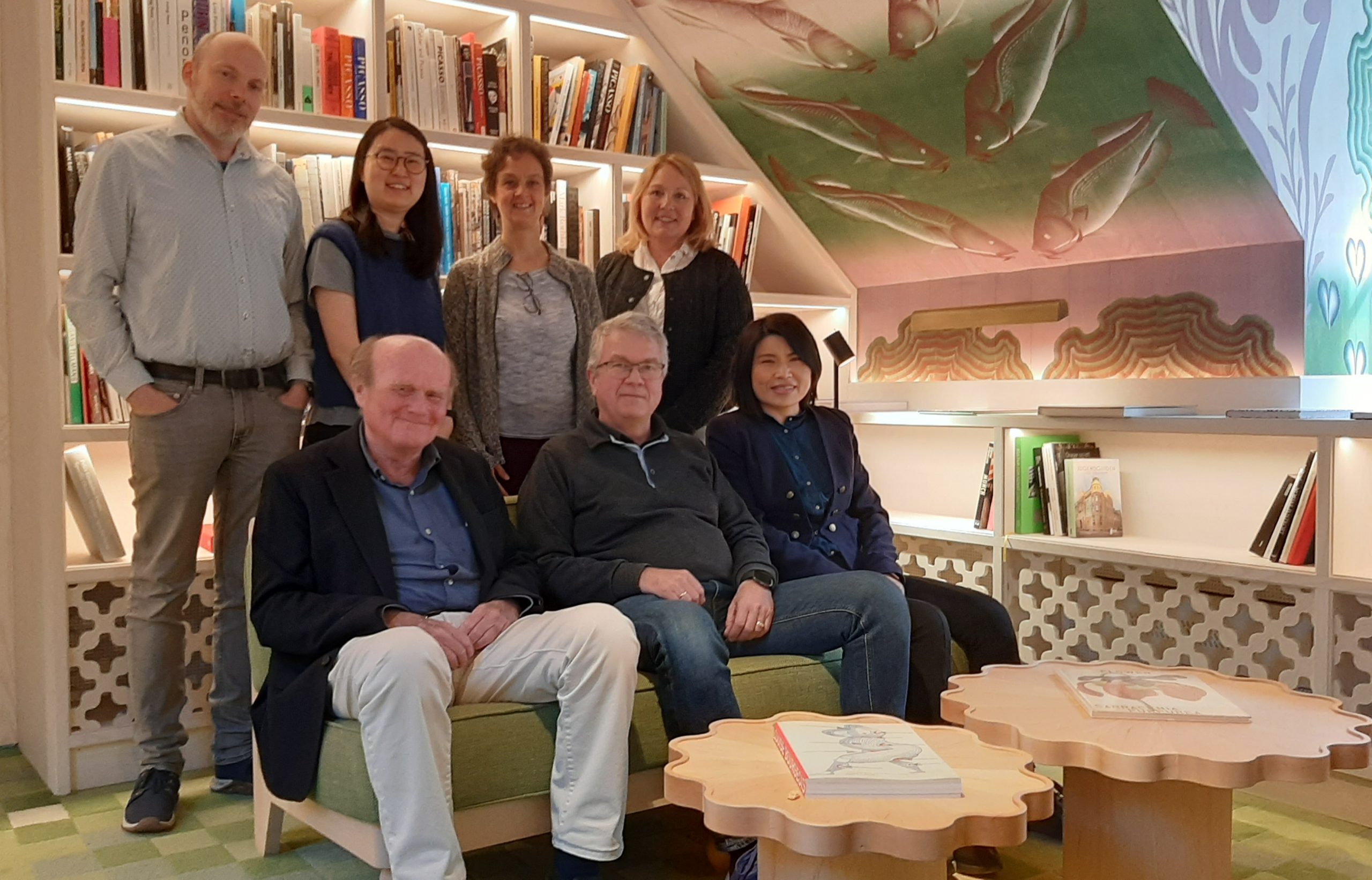 Picture of six people