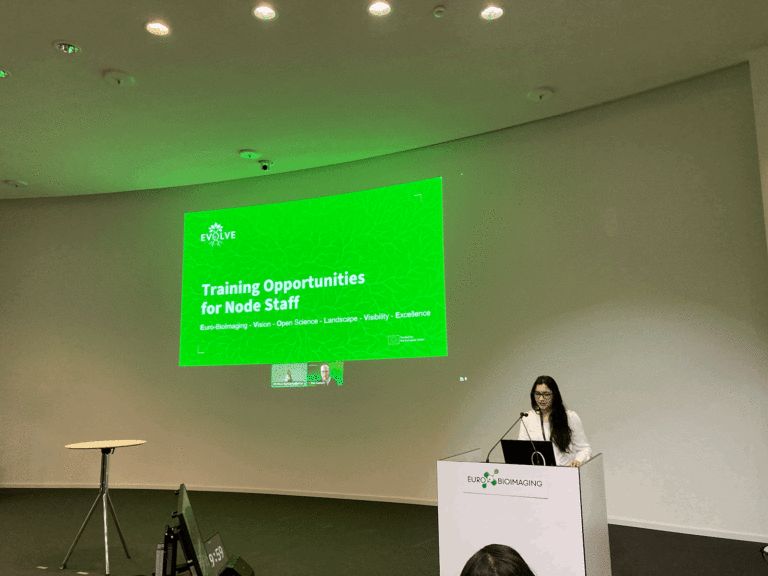 Daniela Aviles Huerta kicks off the EVOLVE opportunities session with Dale Lawson.